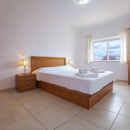 B41 - Windmill Modern With Pool Apartment *