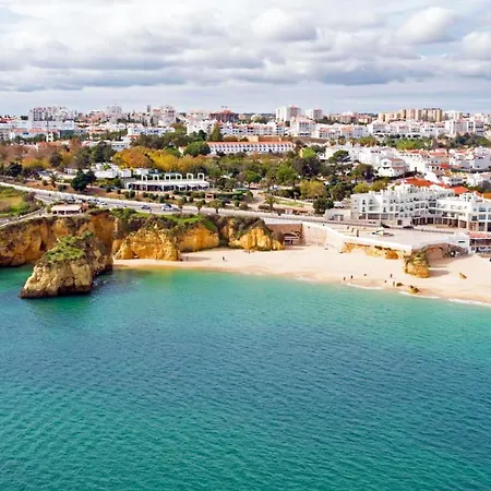 B41 - Windmill Modern With Pool Apartment