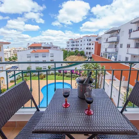 Apartment B41 - Windmill Modern With Pool *