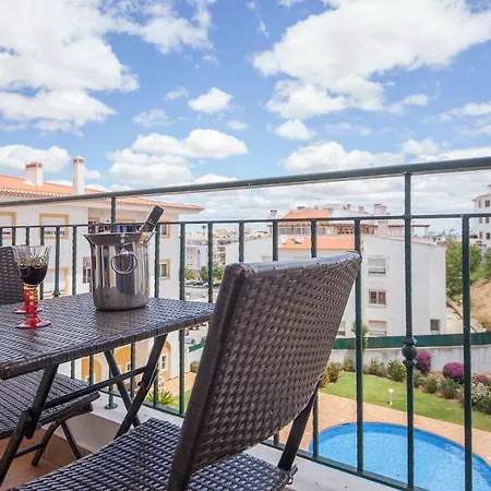 B41 - Windmill Modern With Pool Apartment Lagos