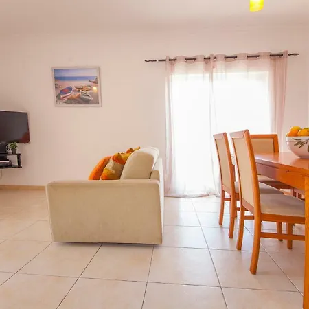 Apartment B41 - Windmill Modern With Pool *