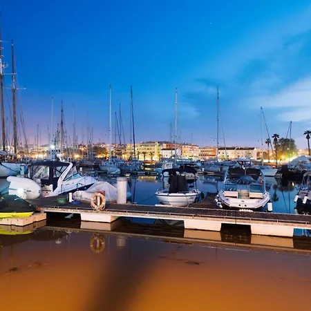 B41 - Windmill Modern With Pool Apartamento Lagos