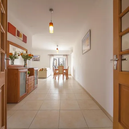Appartement B41 - Windmill Modern With Pool